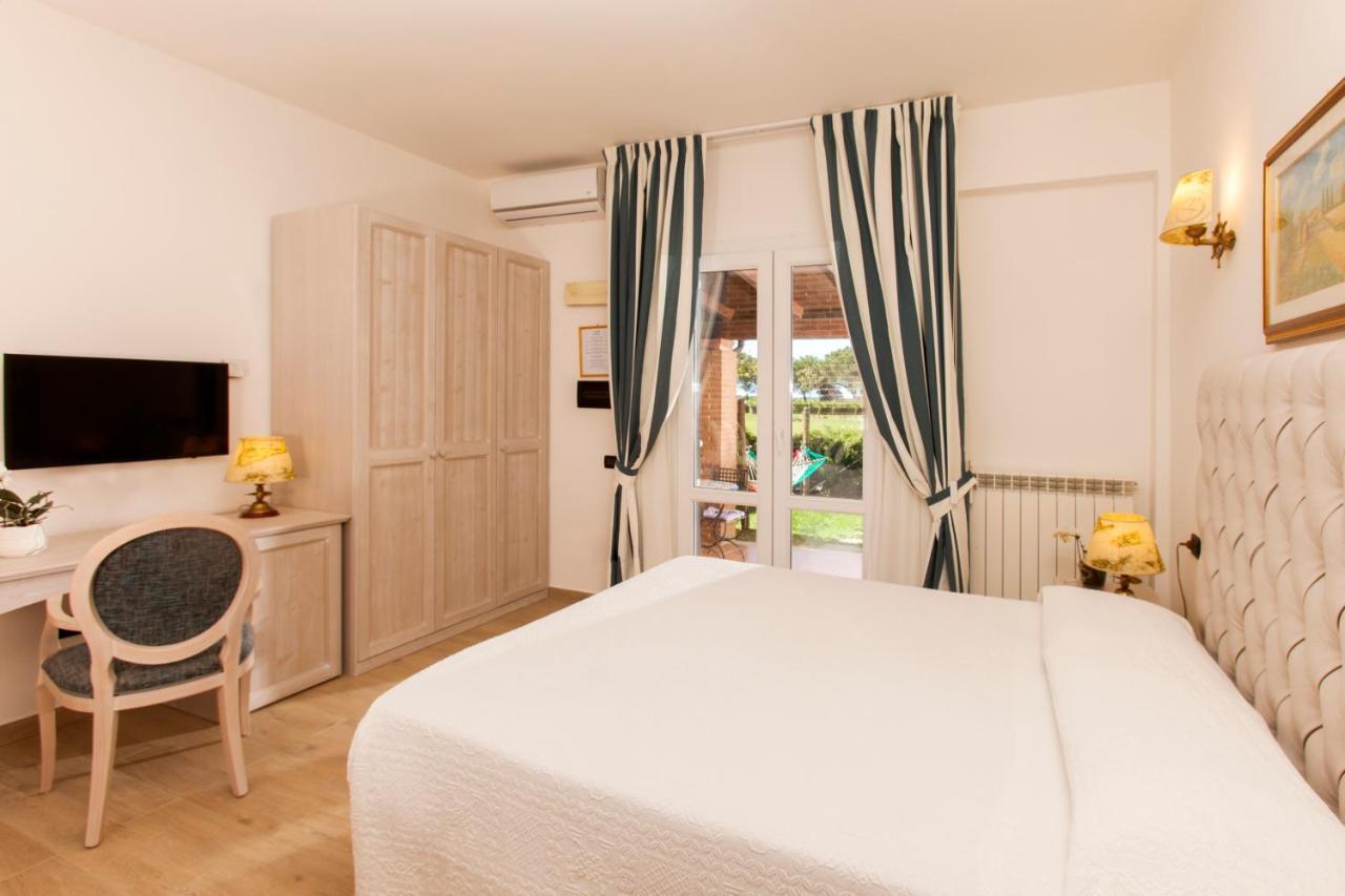 Aparthotel Fattoria Maremmana Marina di Grosseto Esterno foto