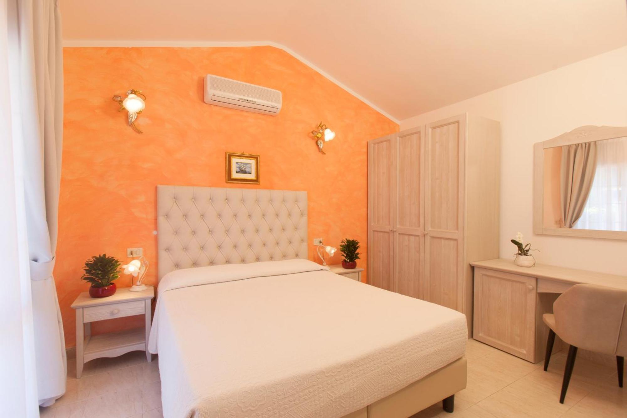 Aparthotel Fattoria Maremmana Marina di Grosseto Esterno foto