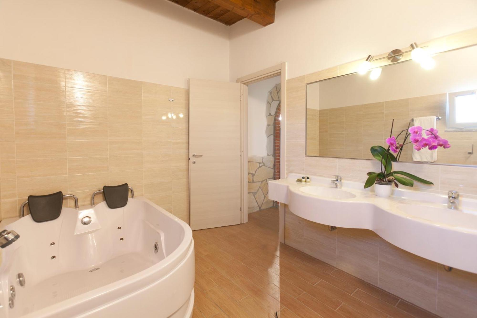 Aparthotel Fattoria Maremmana Marina di Grosseto Esterno foto